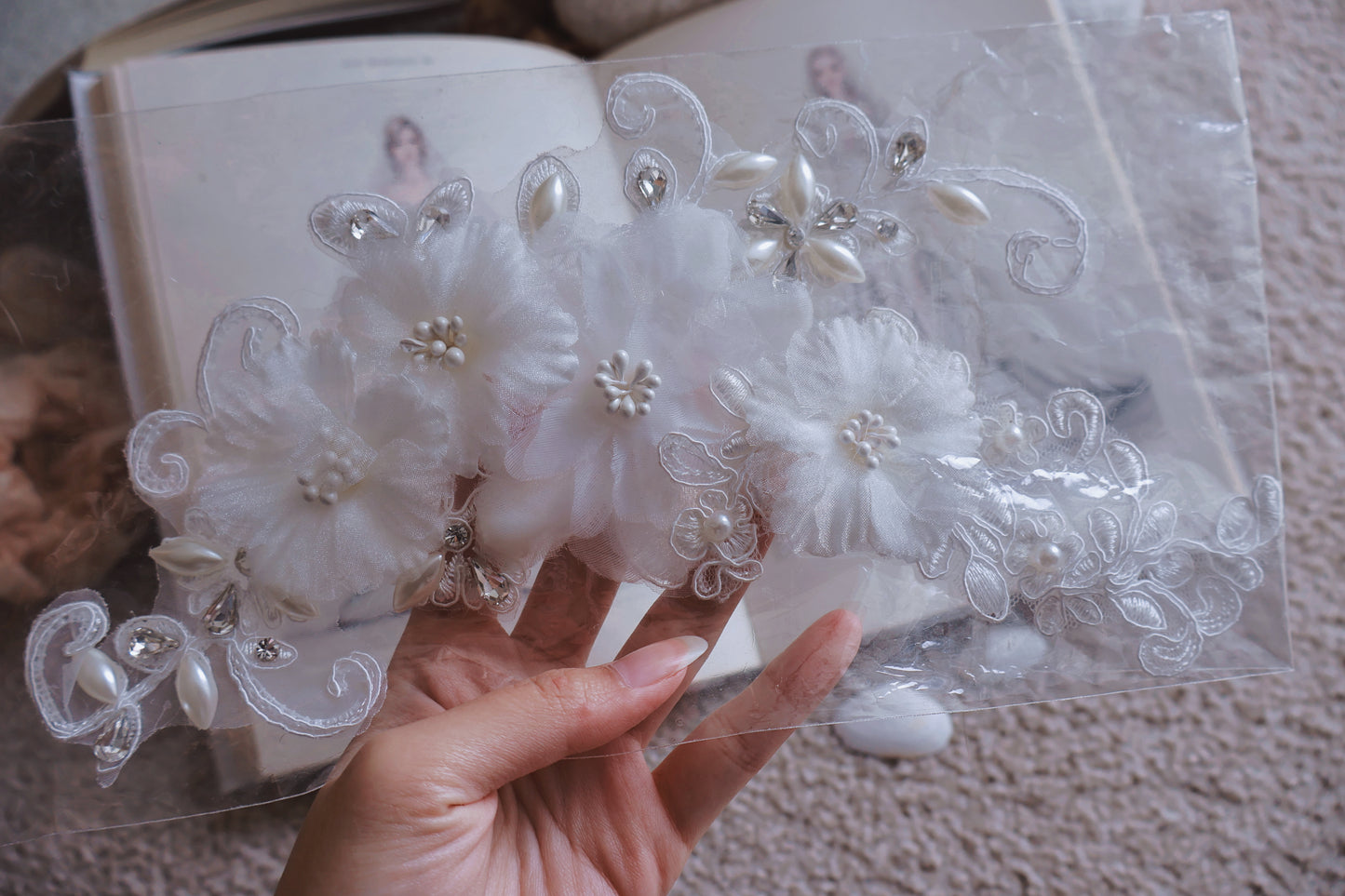 Dewdrop Lace Bridal Headpiece