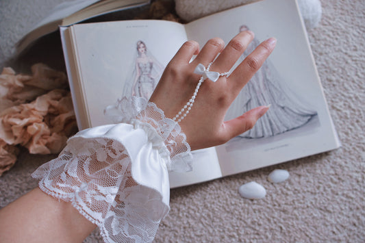 Lace & Satin Gloves