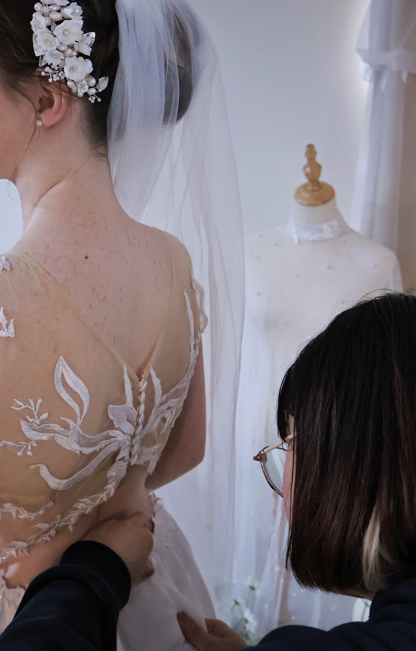 Book A Consultation/Fitting/Measurement Appointment