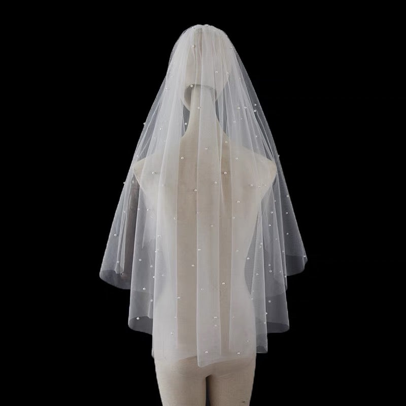 Pearly Short Veil
