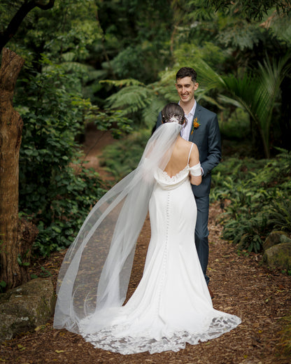 Plain Classic Floaty Veil