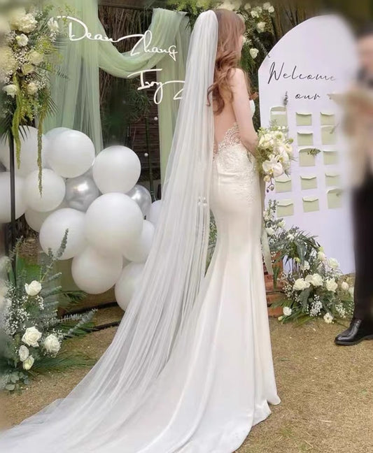 Plain Classic Floaty Veil